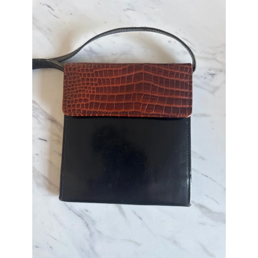 Tusk NY Vintage Leather Organizer Crossbody Wallet Purse Black Croc Trim